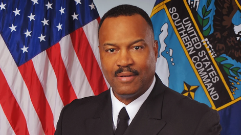 Jefe del Comando sur de los Estados Unidos, el almirante Alvin Holsey.