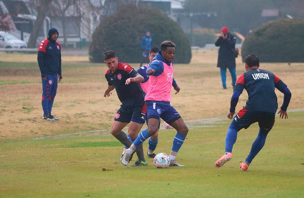 Único grito. El ecuatoriano Jeison Chalá, que fue extremo por derecha, marcó el exclusivo gol en los amistosos de pretemporada. / Gentileza Prensa GDGAT