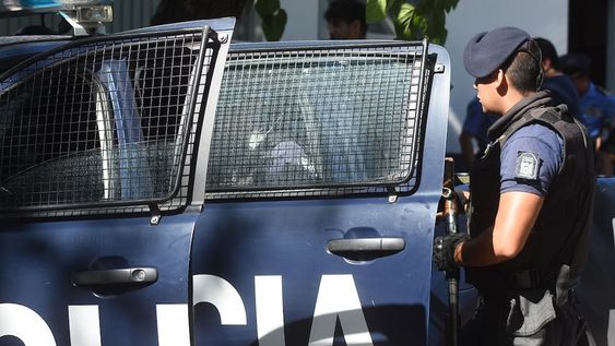 Entradera en Guaymallén: a punta de pistola le robaron su auto de alta gama