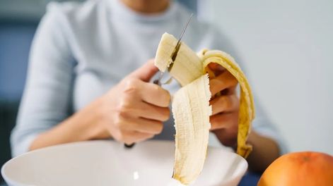 Por los altos costos, la gente baja más el consumo de frutas: advierten un descenso de 30% desde noviembre