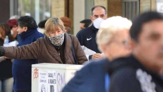 Despuñes de las críticas, el proyecto de Movilidad Jubilatoria se tratará sin contemplar el 5% de aumento de diciembre como parte de los incrementos que vendrán en marzo. Mariana Villa / Los Andes