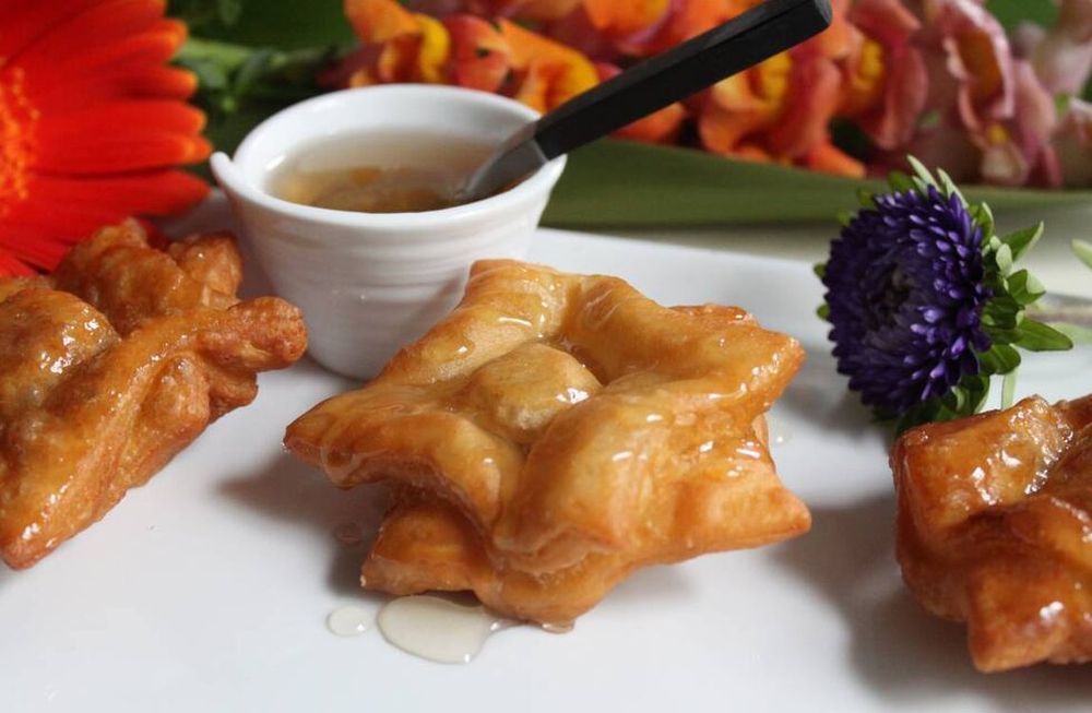 Pastelitos dulces, calentitos y bien criollitos