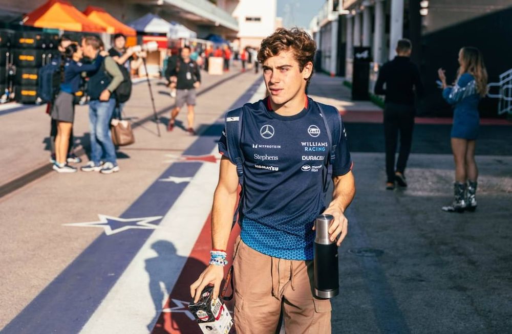 Franco Colapinto en los boxes del Circuito de las Américas. /Foto: @WilliamsRacing