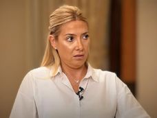 La ex primera renunció a la custodia.