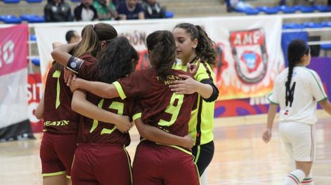 Mendoza arrasa en el torneo argentino