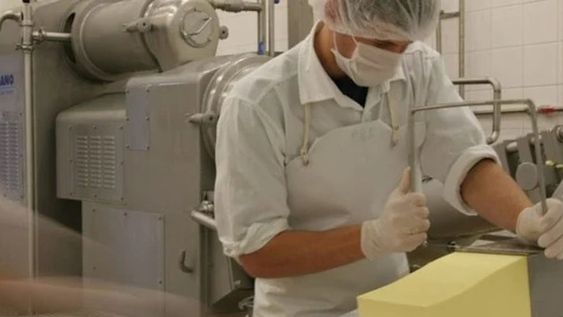 La empresa Dánica anunció que frenará su producción debido a que no pueden comprar todos los insumos que necesitan, porque son importados. - Gentileza