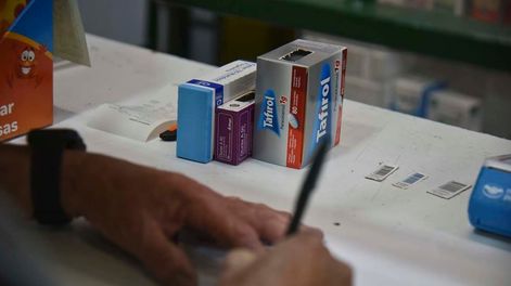 El titular del PAMI aclaró qué pasará con los jubilados que no puedan pagar medicamentos