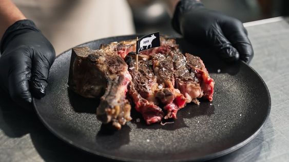 El restaurante Abrasado alcanzó el sexto lugar en el ranking global de alta cocina de TripAdvisor