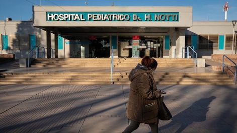 Hospital NottiPediatría en crisisFoto: Ignacio Blanco / Los Andes