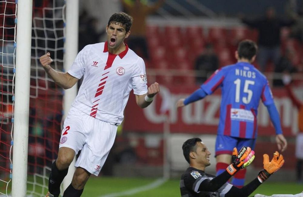 Federico Fazio seguirá su carrera en el Tottenham inglés