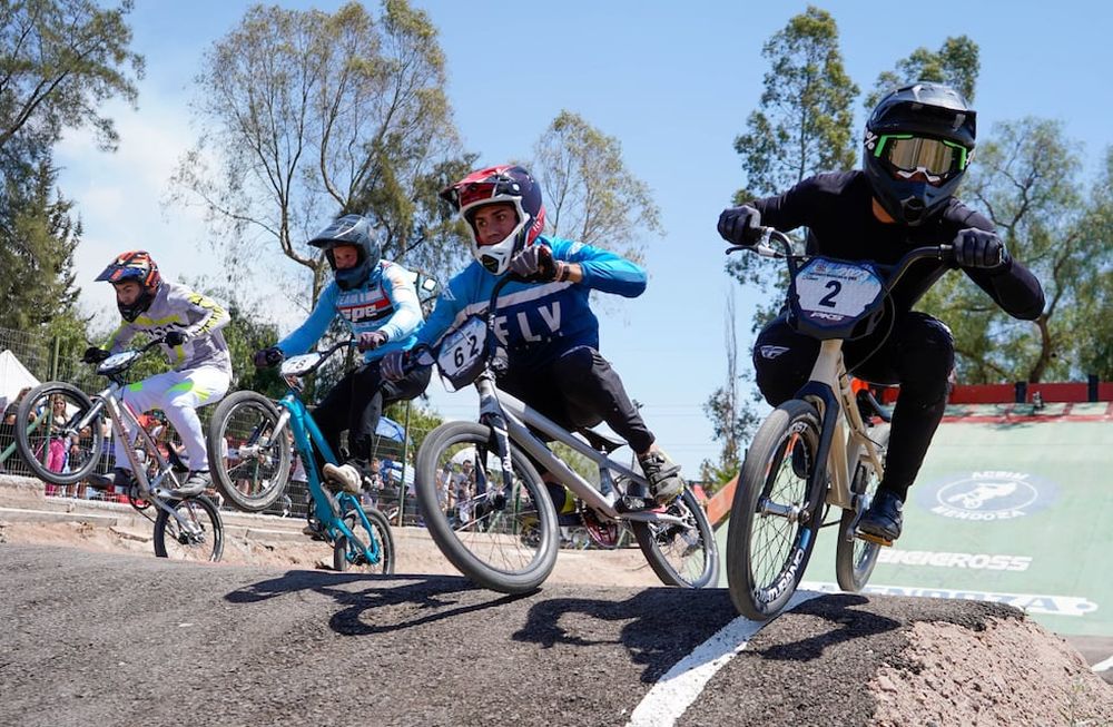 El Campeonato Argentino de BMX y Open de Pilotos llega este sábado 23 y domingo 24 de marzo en la pista José Luis Narpe, en el Parque General San Martín.