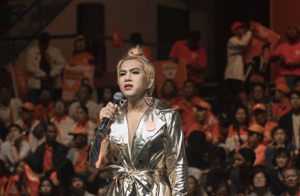Tanwarin Sukkhapisit es la primera diputada transgénero que tiene Tailandia pero fue echada de su banca porque su partido no existe más.