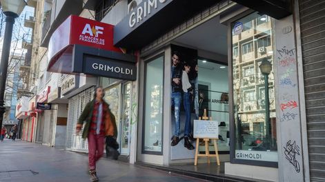 Los comercios del centro pagarán el bono de $ 5 mil en cinco cuotas