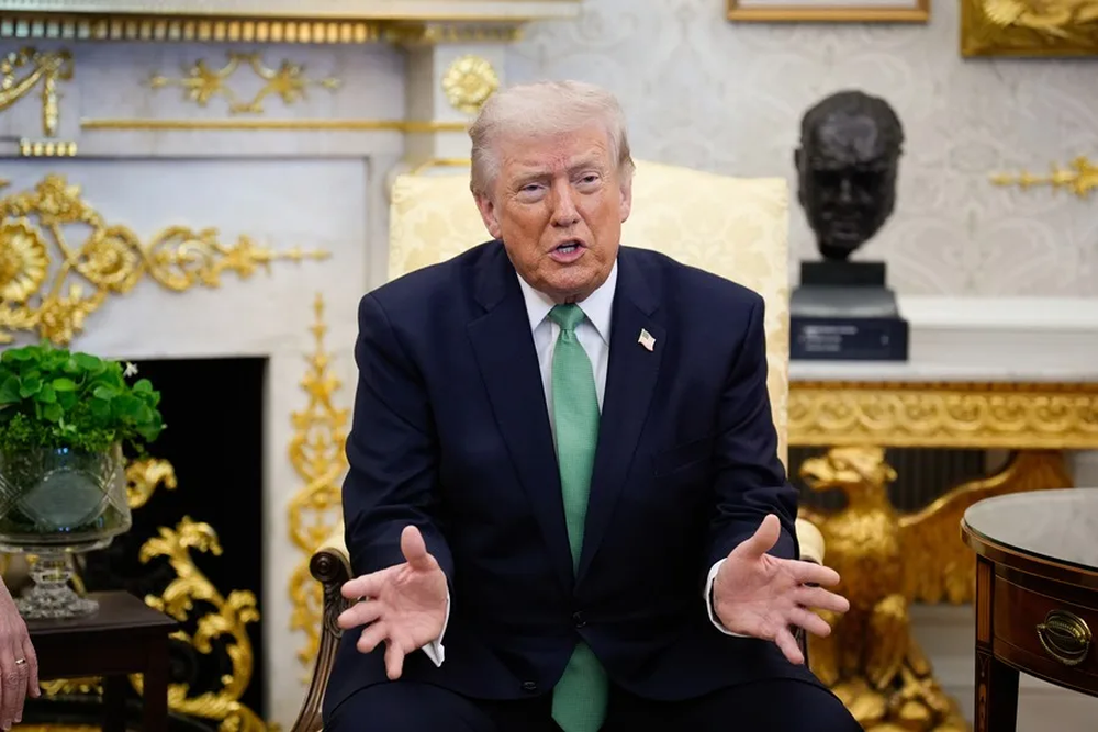 Donald Trump volvió a publicar una imagen junto a Jesús: A la izquierda radical no le va a gustar