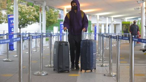 Los Andes | Aeropuerto de Ezeiza (Gentileza Clarín)