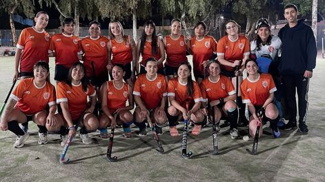 Hockey Césped. La nueva formación que se integró al mundo del palo y la bocha de primera damas.