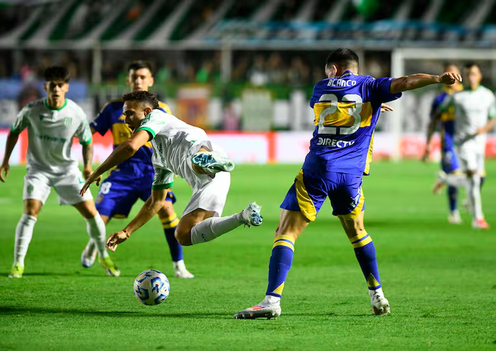 Banfield y Boca por la fecha 6 del Torneo Apertura de la Liga Profesional