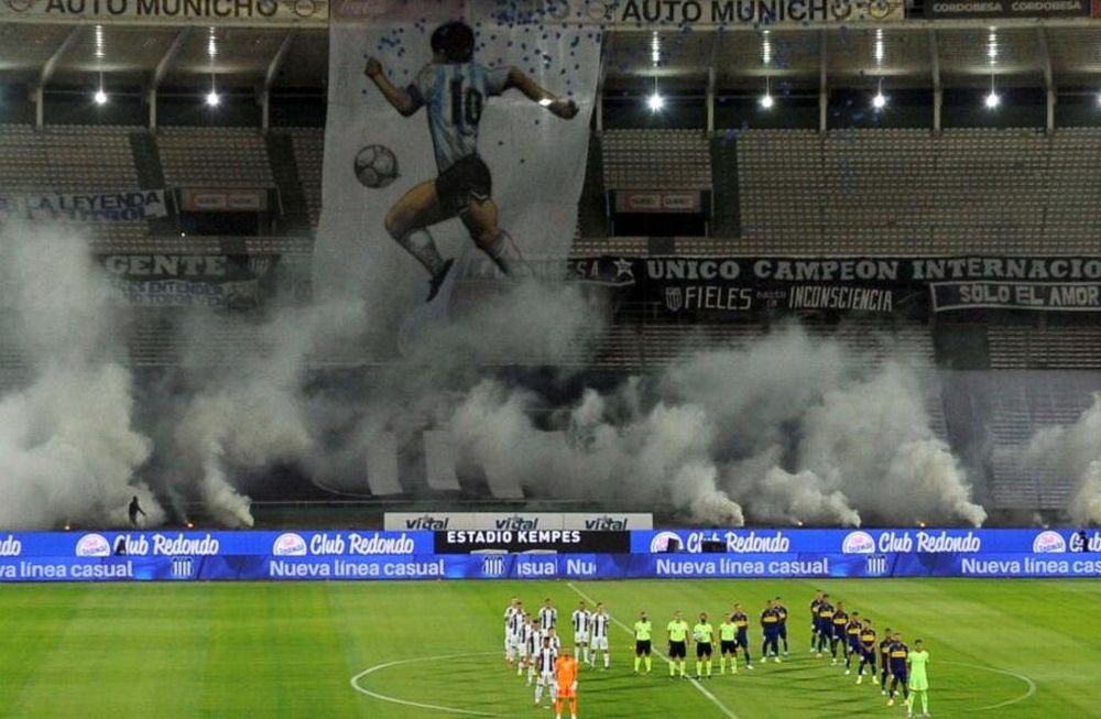El homenaje en el estadio Mario Kempes a Maradona que le hizo Talleres. / Gentileza.