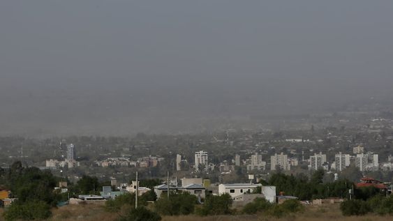 La Ciudad suspende actividades por el alerta de viento zonda