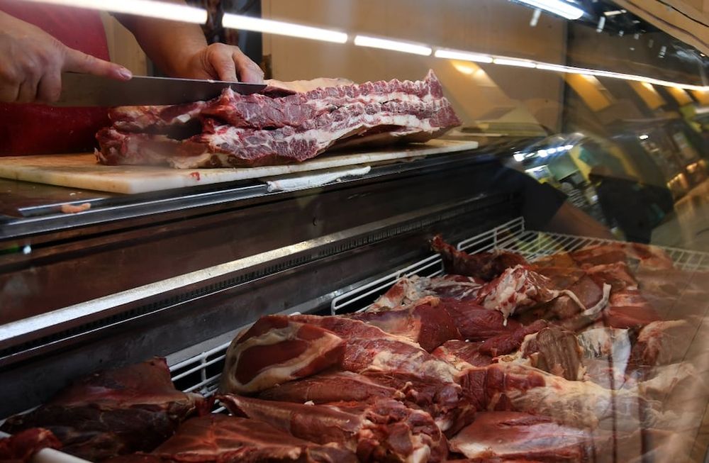 El Ministerio de Desarrollo Productivo de la Nación renovó el acuerdo con la cadena de producción y comercialización de la carne, con más cortes disponibles.