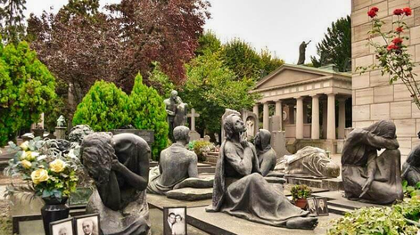 Este cementerio monumental convierte cada sepultura en una obra de arte y memoria. Foto: Gentileza.