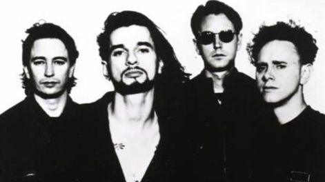 Los Andes | Alan Wilder, Dave Gaham, Andrew Fletcher y Martin Gore, en una fotografía de promoción para el disco Songs of Faith and Devotion (1993).