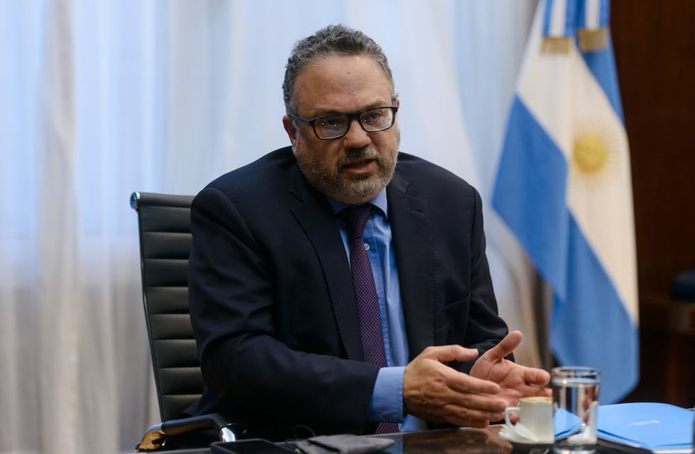 Entrevista al ministro de producción Matias Kulfas. Foto Clarín.