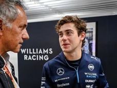 Daniel Scioli junto a Franco Colapinto, anticipan un posible regreso de la Fórmula 1 a Argentina. Daniel Scioli junto a Franco Colapinto, anticipan un posible regreso de la Fórmula 1 a Argentina.