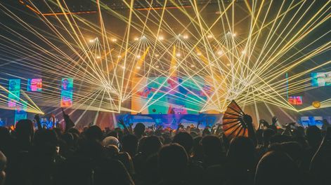Raves electrónicos