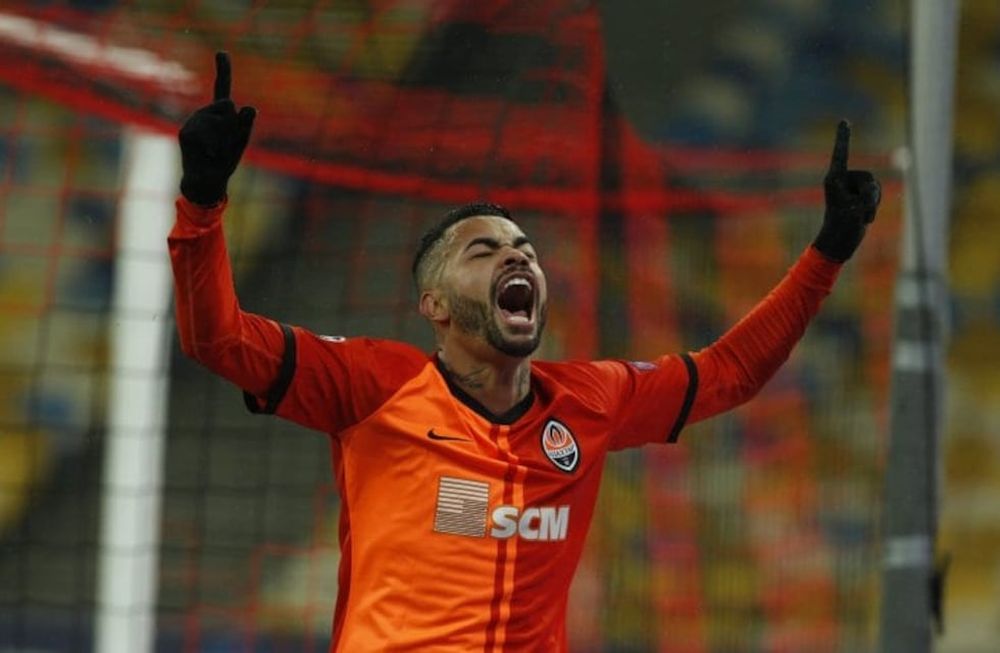 El equipo ucraniano se impuso por 2-0 con goles de Dentinho y Solomon frente al conjunto de Zinedine Zidane y por ahora lo deja sin lugar en la próxima ronda. / Gentileza.