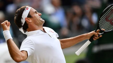 Federer venció por primera vez en una semifinal a Nadal y va por el título en Wimbledon