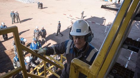 Los Andes | El gobernador Rodolfo Suárez participa del inicio formal de la perforación de dos pozos no convencionales en la formación de Vaca Muerta en Malargüe - Foto: Archivo / Gentileza Prensa Gobierno