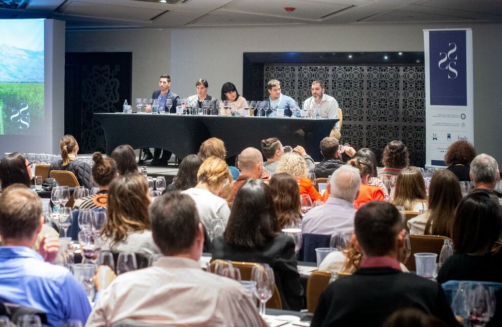 Los suelos mendocinos, analizados por los sommeliers