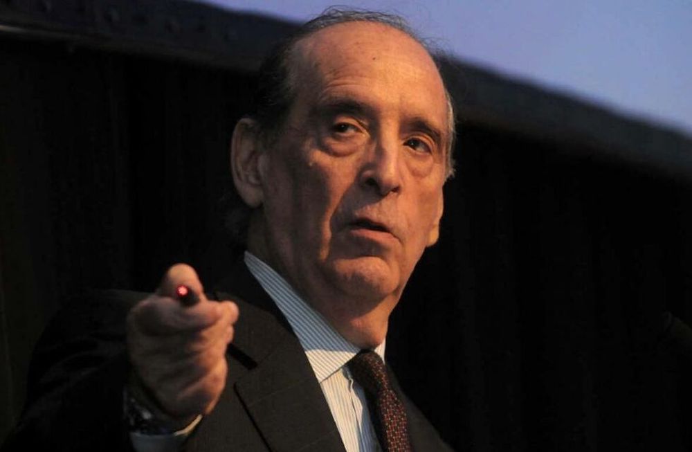 En Mendoza, Ricardo Arriazu habl&oacute; del futuro del cr&eacute;dito.&nbsp;