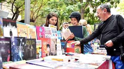 La Ciudad amplía los rubros de los escaparates de diarios y revistas para impulsar su reconversión