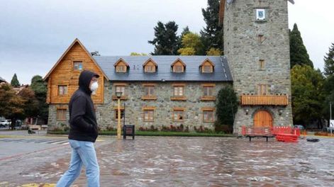 Casi 30 estudiantes de Córdoba volvieron con coronavirus del viaje de egresados a Bariloche