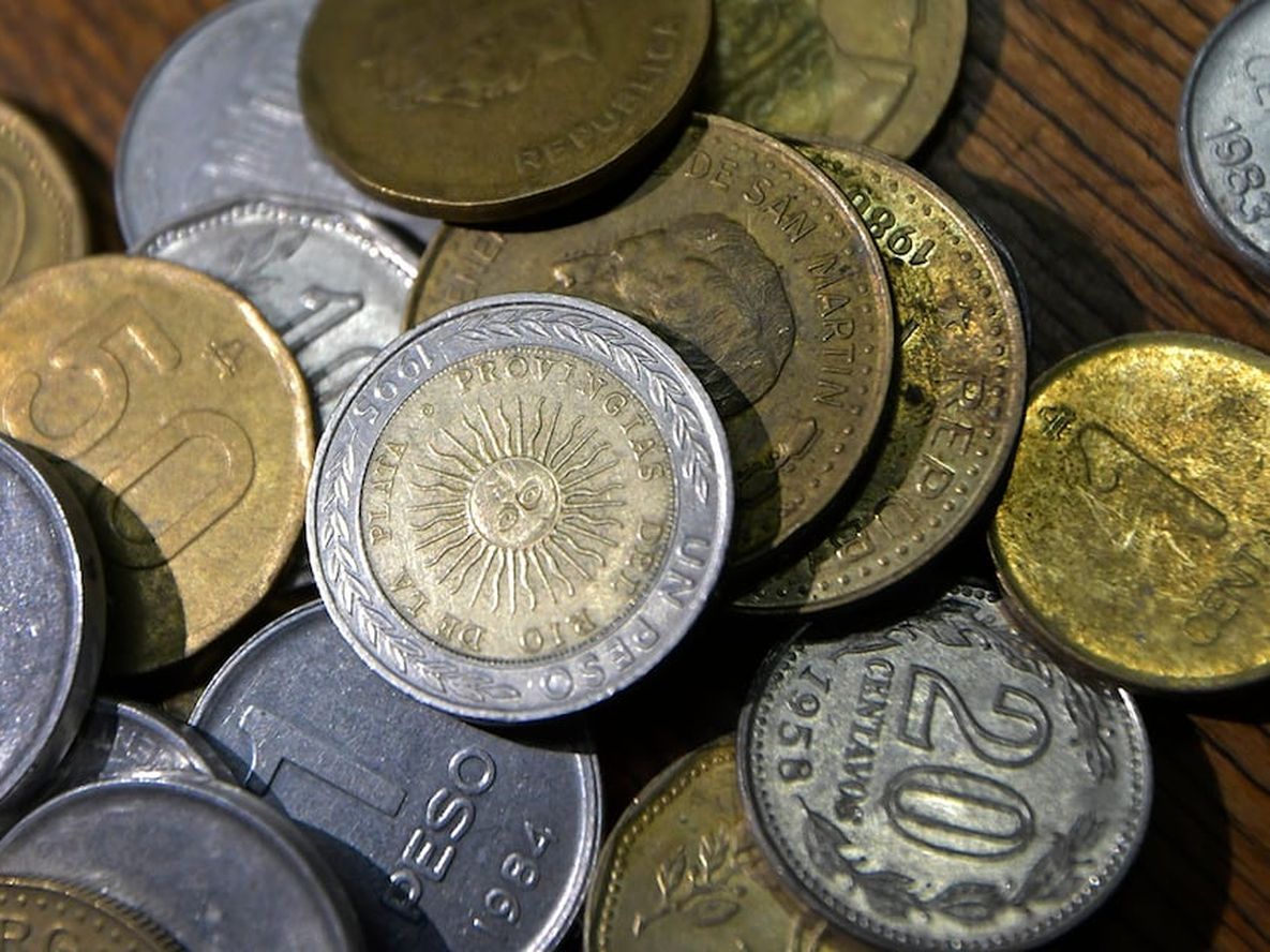 Argentina suspende la fabricación de monedas por el alto precio de los metales y la inflación. Foto: Orlando Pelichotti / Los Andes.