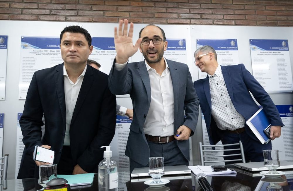 presupuesto 2023El Director General de Escuelas, Jose Thomas presentó el presupuesto de educación 2023 en el anexo de la Legislatura. Foto: Ignacio Blanco / Los Andes