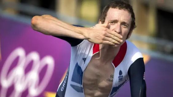 El británico Bradley Wiggins, ganador del Tour de Francia en 2012 y cinco veces campeón olímpico en ciclismo, reveló que sufrió el acoso sexual de su entrenador cuando tenía 13 años. / Gentileza.