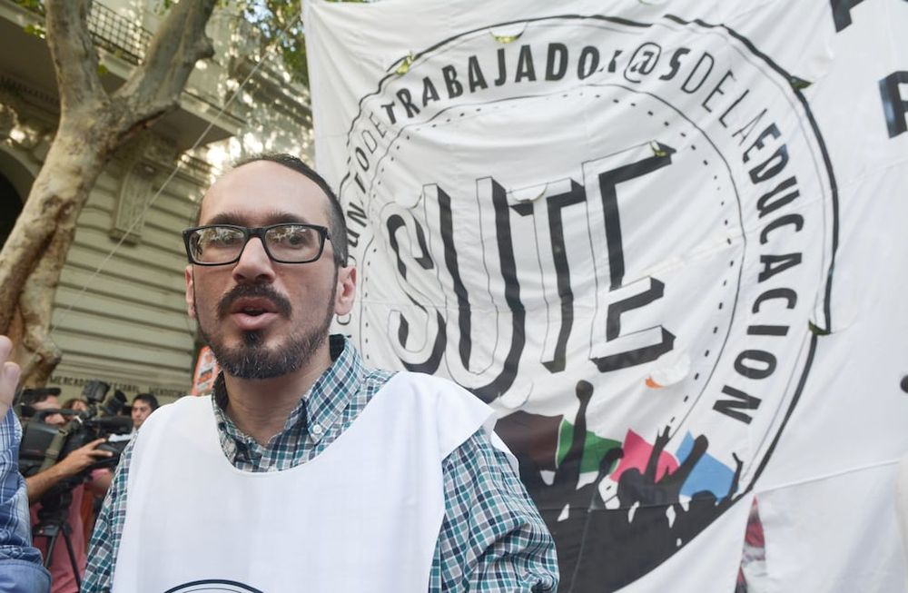 Henríquez arrebató al kirchnerismo la conducción del SUTE. Es de los dirigentes más duros con el Gobierno / José Gutiérrez