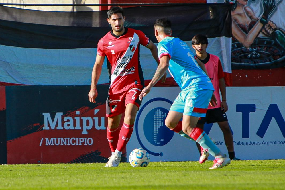 Deportivo Maip&uacute; empat&oacute; en casa con Arsenal