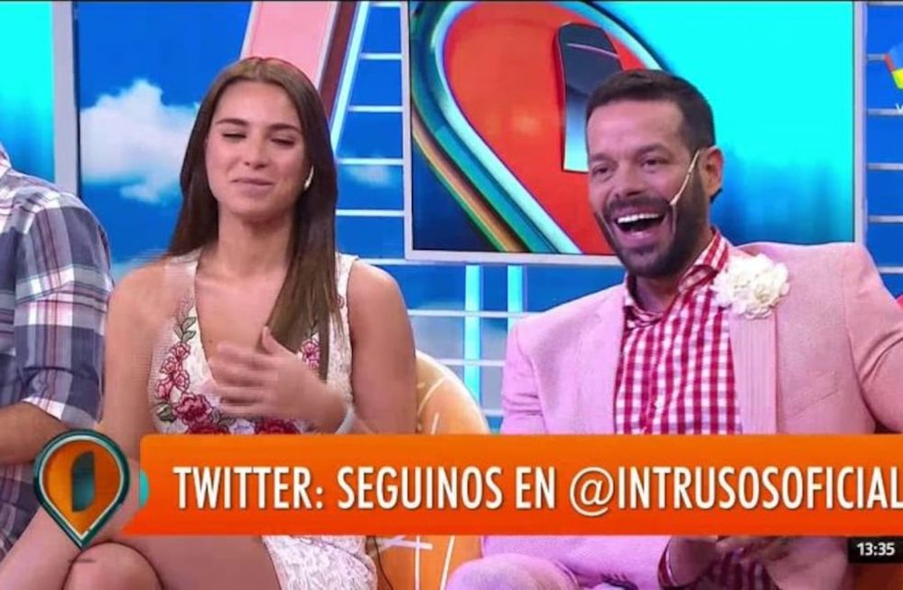 Otra baja más en Intrusos: se fue Mariano Caprarola y contó las internas del show