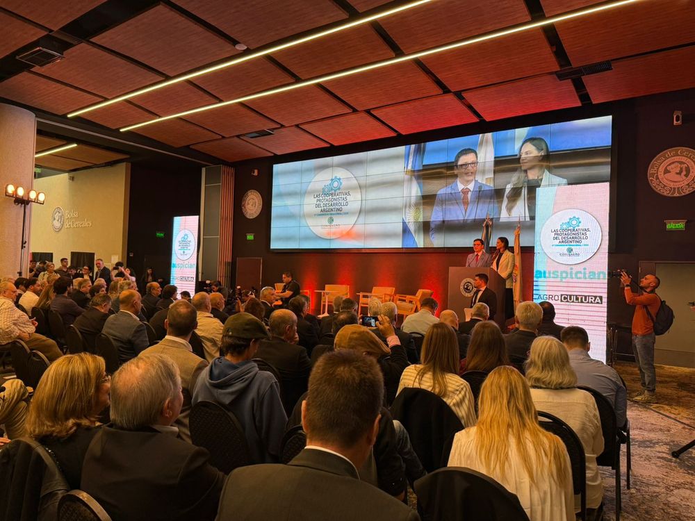 Apertura del Congreso de Coninagro en la Bolsa de Cereales de Buenos Aires. 