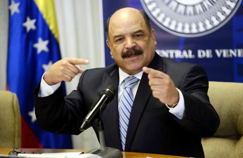 Venezuela devaluó casi 50% su moneda