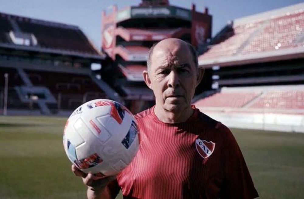 Ricardo Bochini máximo prócer deportivo de la institución, cuyo nombre se añadirá a la estadio de Avellaneda.