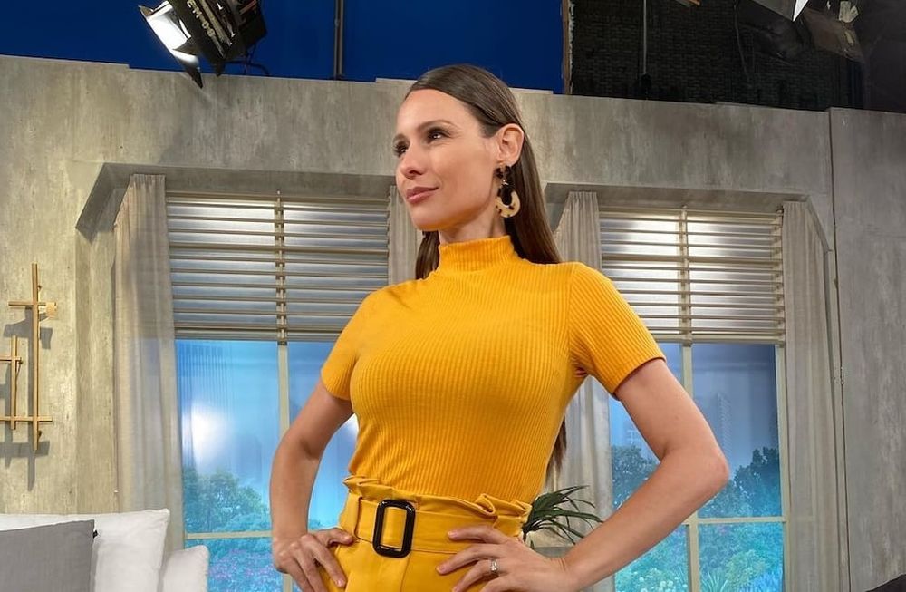 Pampita se enojó con una revista porque ¡le hicieron panza!