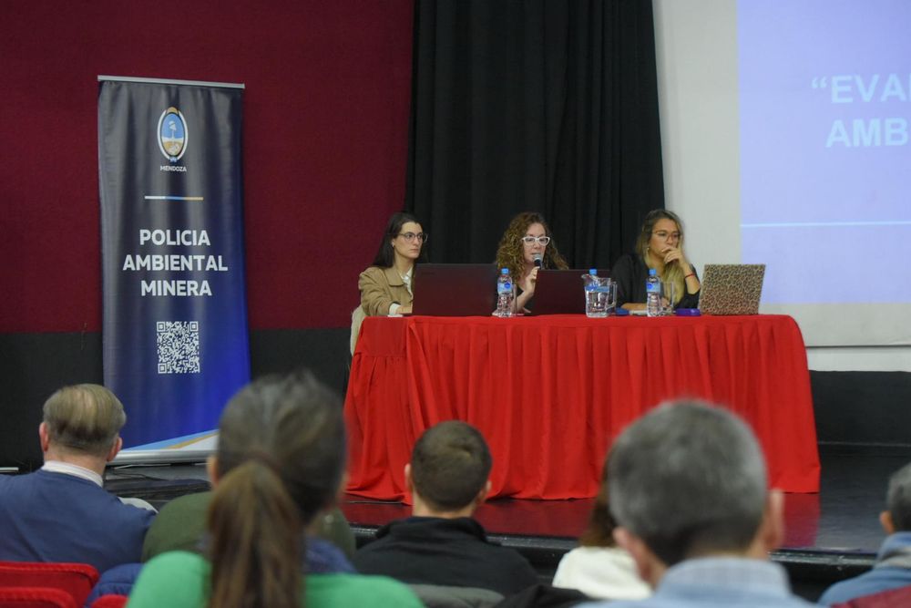 La audiencia se postergó para mañana, por la cantidad de inscriptos.&nbsp;