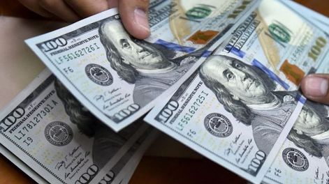 Después de varios días a la baja, aumentó el dólar en el mercado informal.