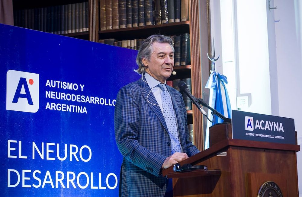 El gastroenterólogo pediátrico e investigador Alessio Fasano se expresó sobre la relación entre el funcionamiento intestinal y el cerebro y su vinculación con el autismo