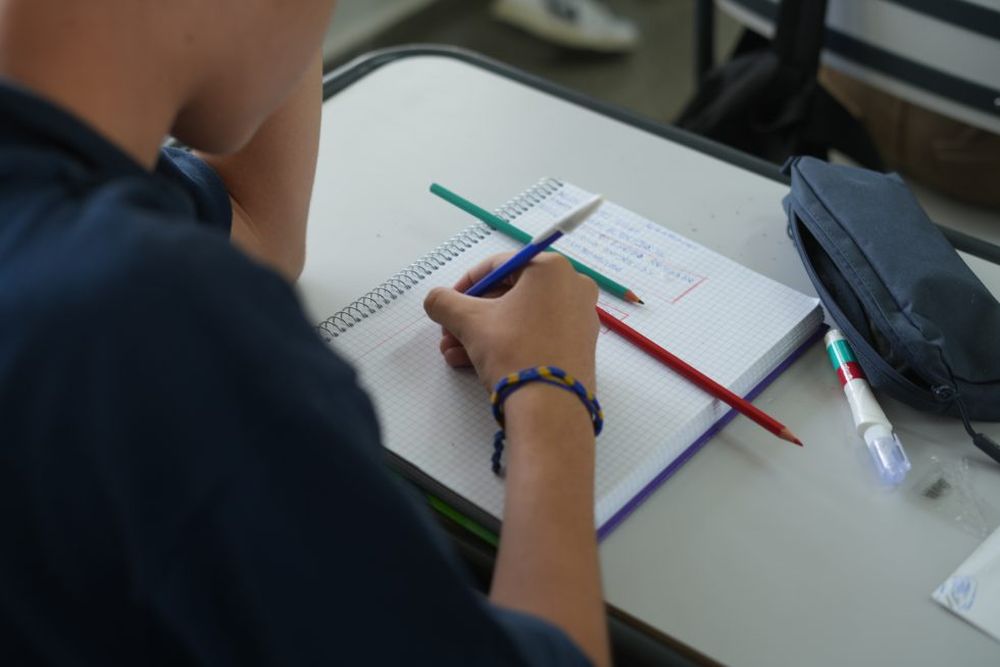 Comienzo de clases: Cornejo destacó el contexto educativo en Mendoza en un país que hace una década no crece